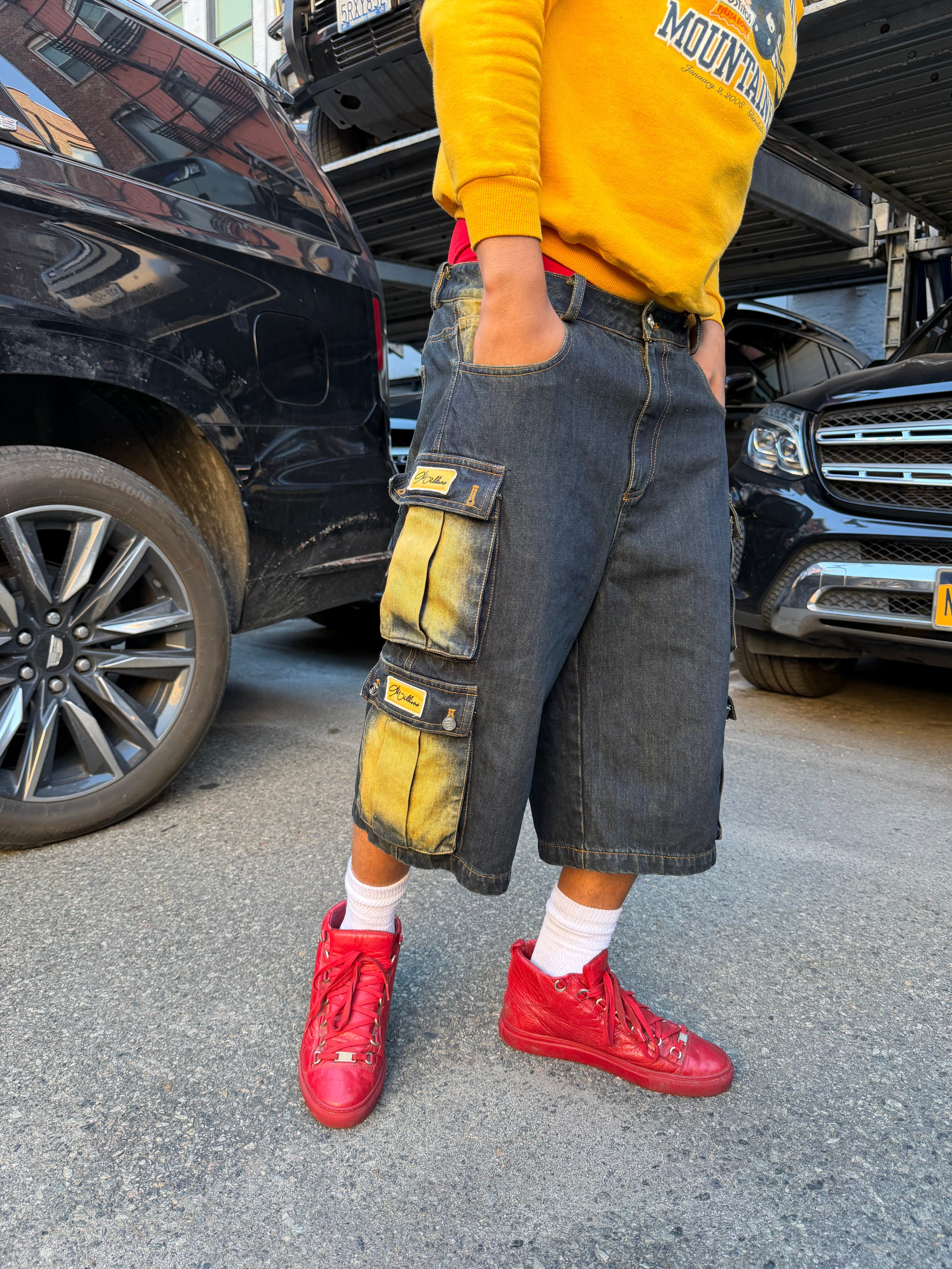 MILLIONS DENIM VINTAGE WASHED JEAN SHORTS