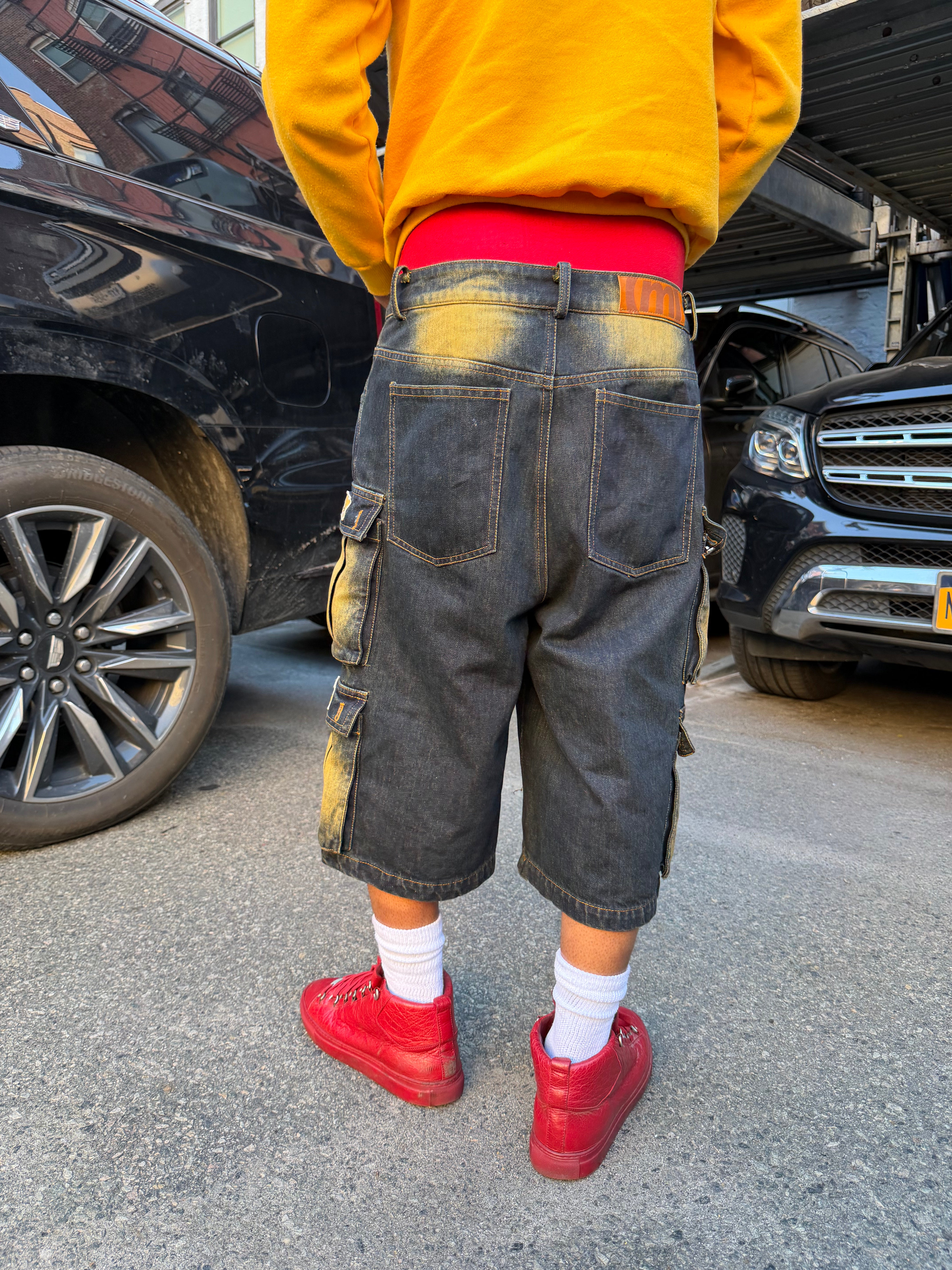 MILLIONS DENIM VINTAGE WASHED JEAN SHORTS